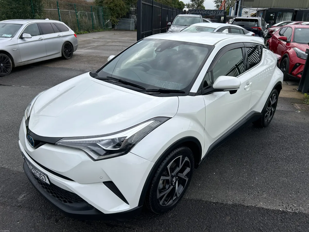Toyota C-HR 2019, 1.8 HYBRID AUTO LOW KM HIGH SPEC - Image 3