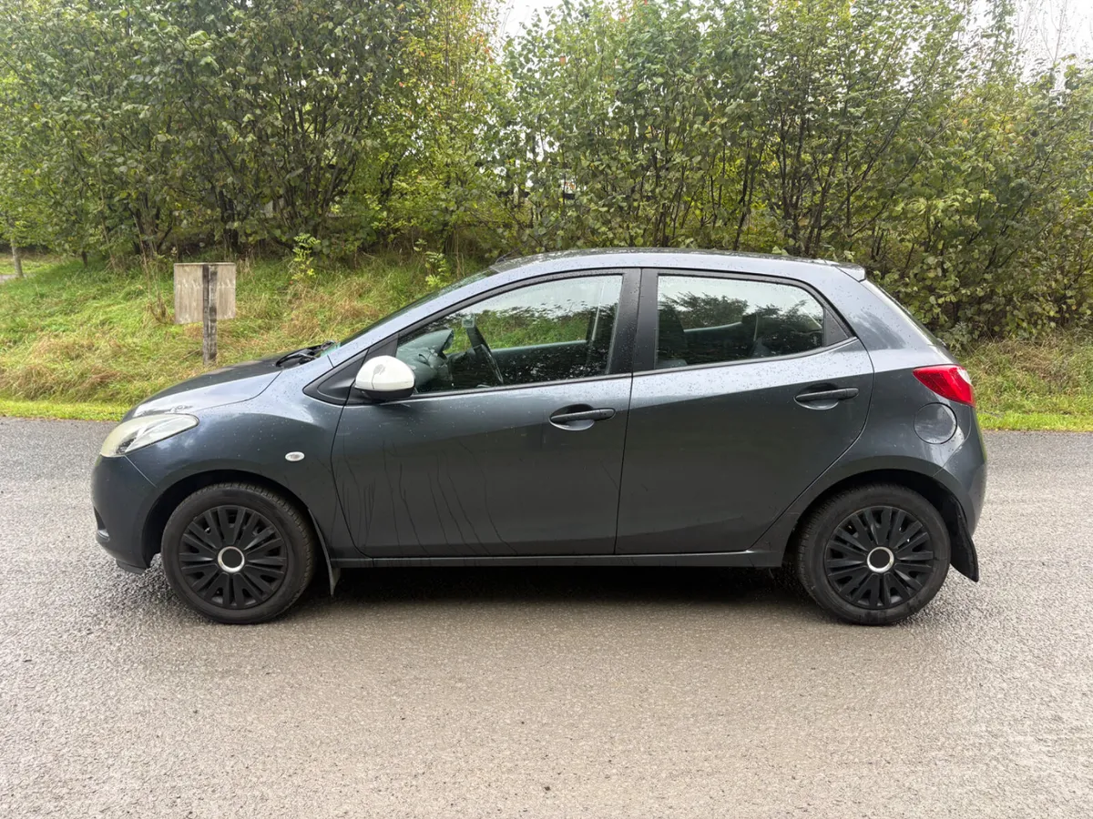 Mazda 2 / Demio 1.3  Low miles 2 owners NCT 27!Tax - Image 4