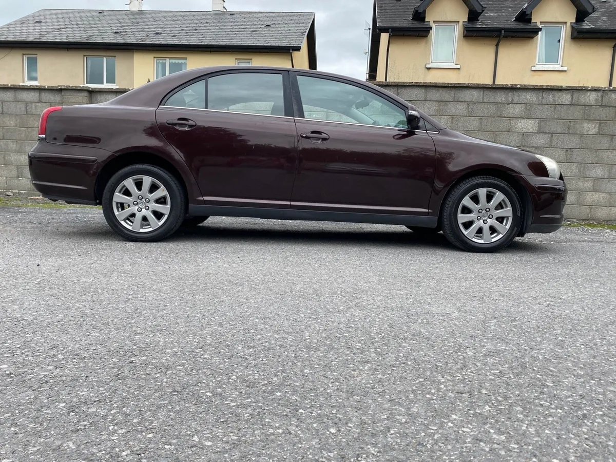 TOYOTA AVENSIS NEW NCT GOOD TIGHT CAR 🚗 - Image 6
