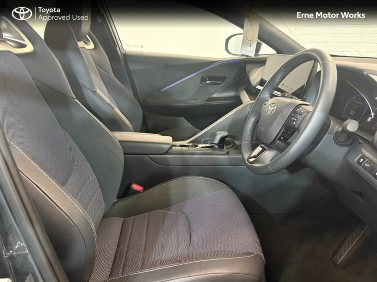Toyota C-HR C-HR HYBRID SOL*REDUCED BY -1500 - Image 5