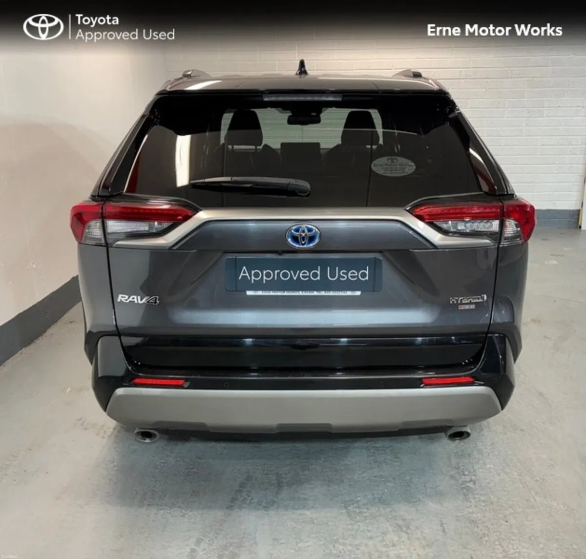 Toyota RAV4 RAV4 HYBRID SPORT 4DR AUTO REDUCED -50 - Image 3