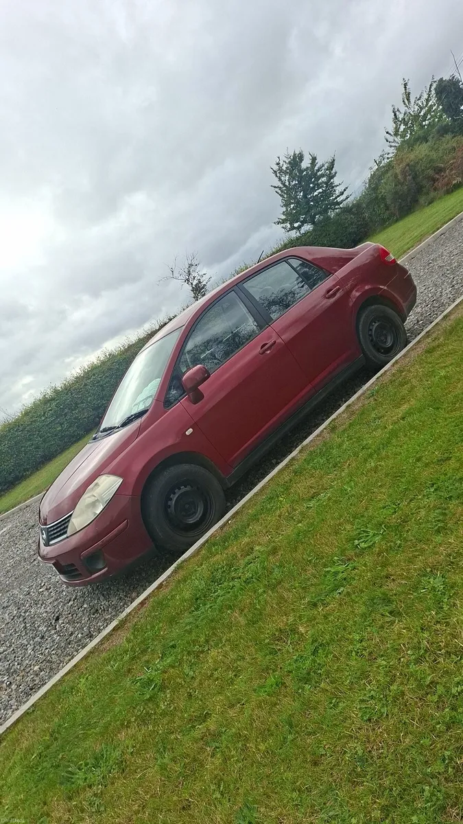 Nissan tida - Image 2