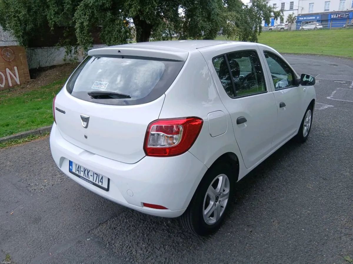 141 DACIA SANDERO 1.2 NCT 10/26 TAXED 10/26 low mi - Image 3