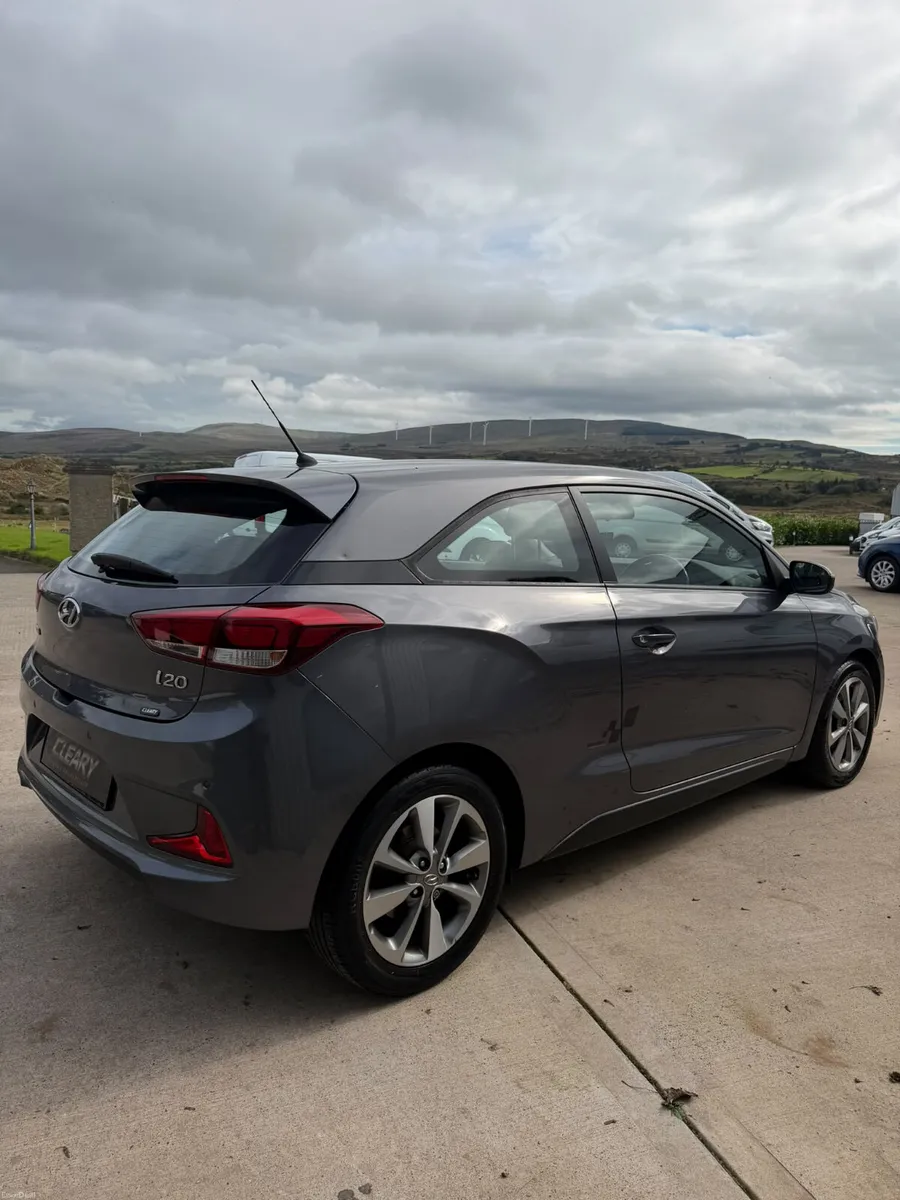 Hyundai i20 2015 - Image 5