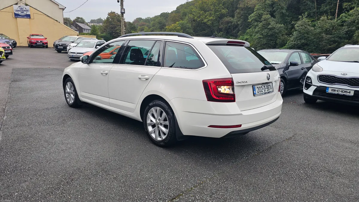 Skoda Octavia 2020  Soleil 1.0TSI 115HP ESTATE - Image 5