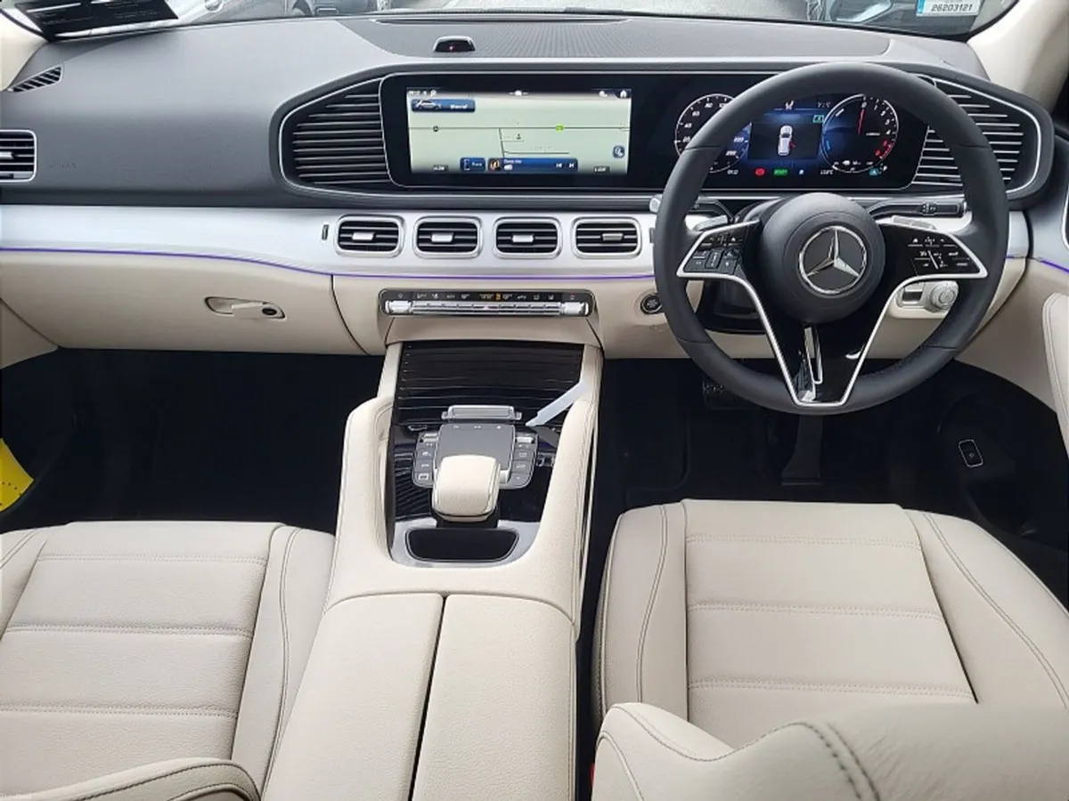Mercedes-Benz GLE GLE350de PHEV 4MATIC AMG SPORT E - Image 4