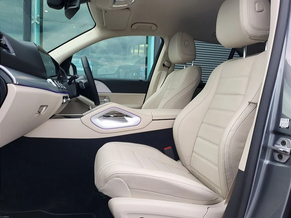Mercedes-Benz GLE GLE350de PHEV 4MATIC AMG SPORT E - Image 6