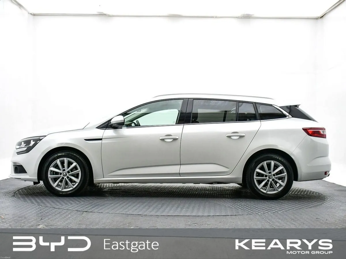 Renault Megane ESTATE !DYNAMIQUE NAV - Image 3