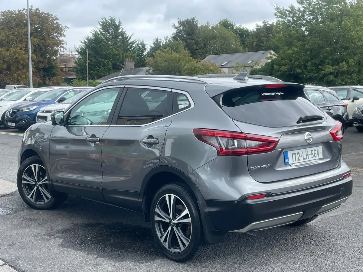 Nissan Qashqai 2017 1.5 Diesel Manual - Image 3