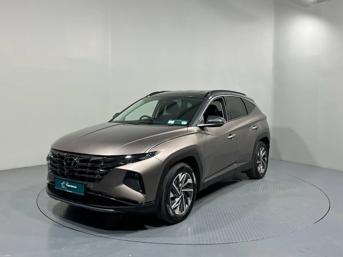 Hyundai Tucson Executive 2 Tone Roof 212 - Image 3