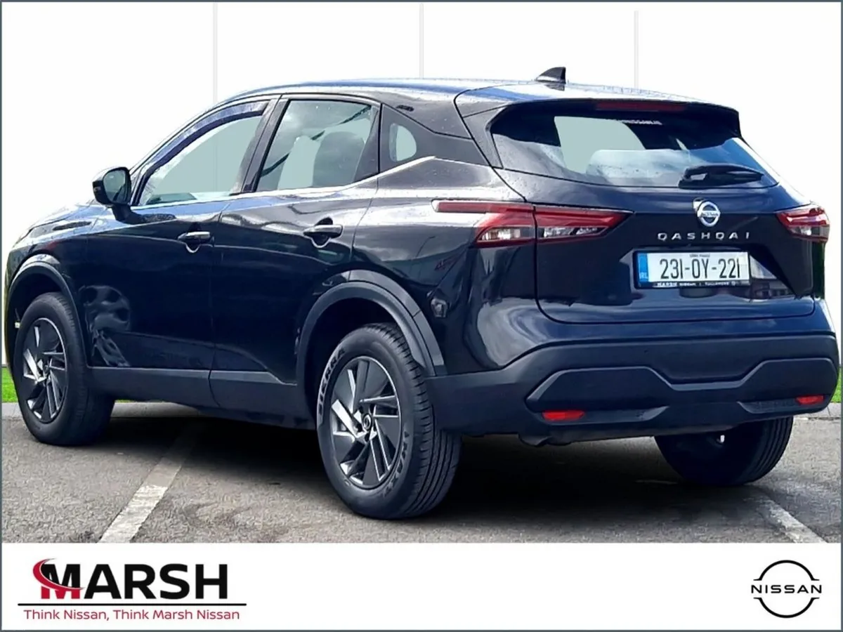 Nissan Qashqai 1.3 MILD HYBRID SV 5DR - Image 3