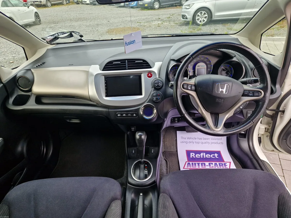 Honda Fit 2012 - Image 6