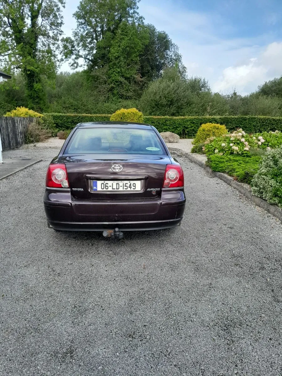 Toyota Avensis 2006 - Image 4