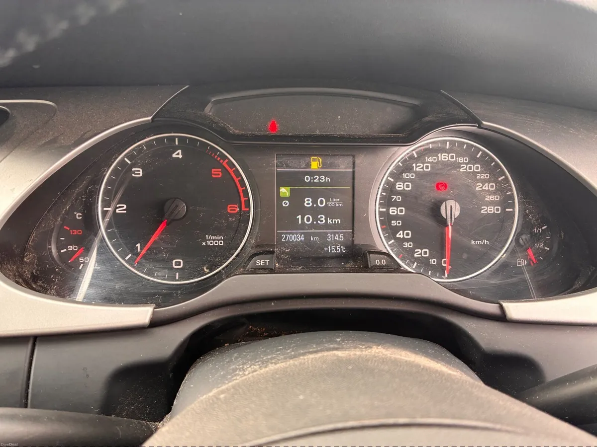 Audi A4 2011 - Image 2