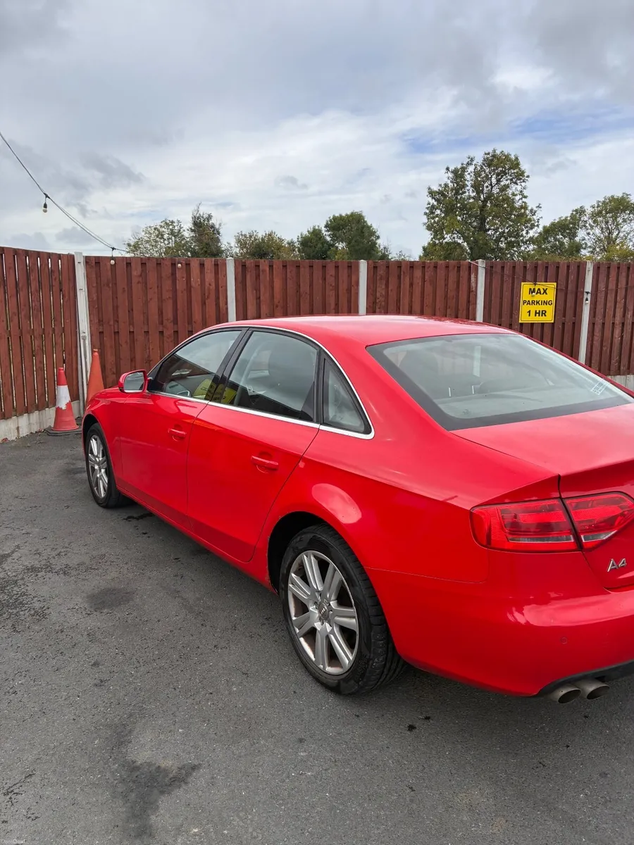 Audi A4 2011 - Image 5