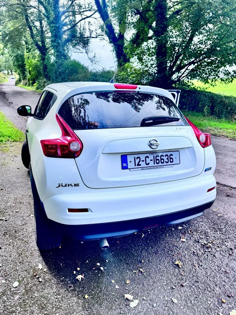 Car - Image 3