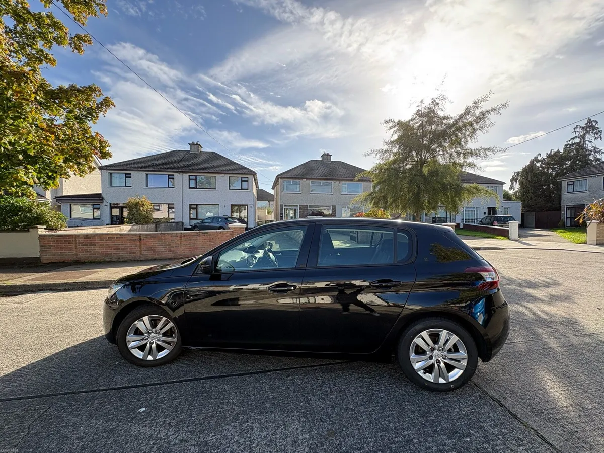 🚗 Peugeot 308 1.2 Active – 2015 - Image 3