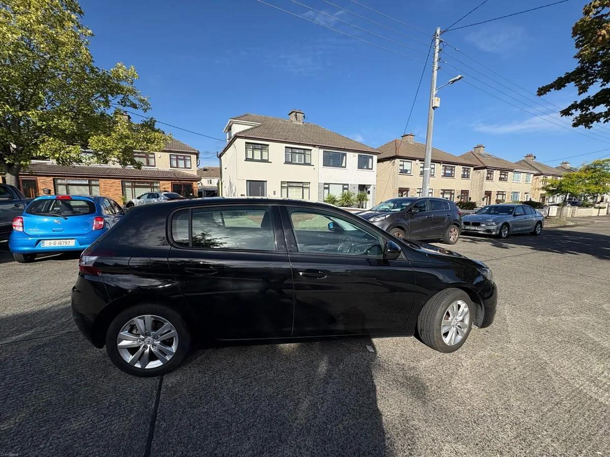 🚗 Peugeot 308 1.2 Active – 2015 - Image 5