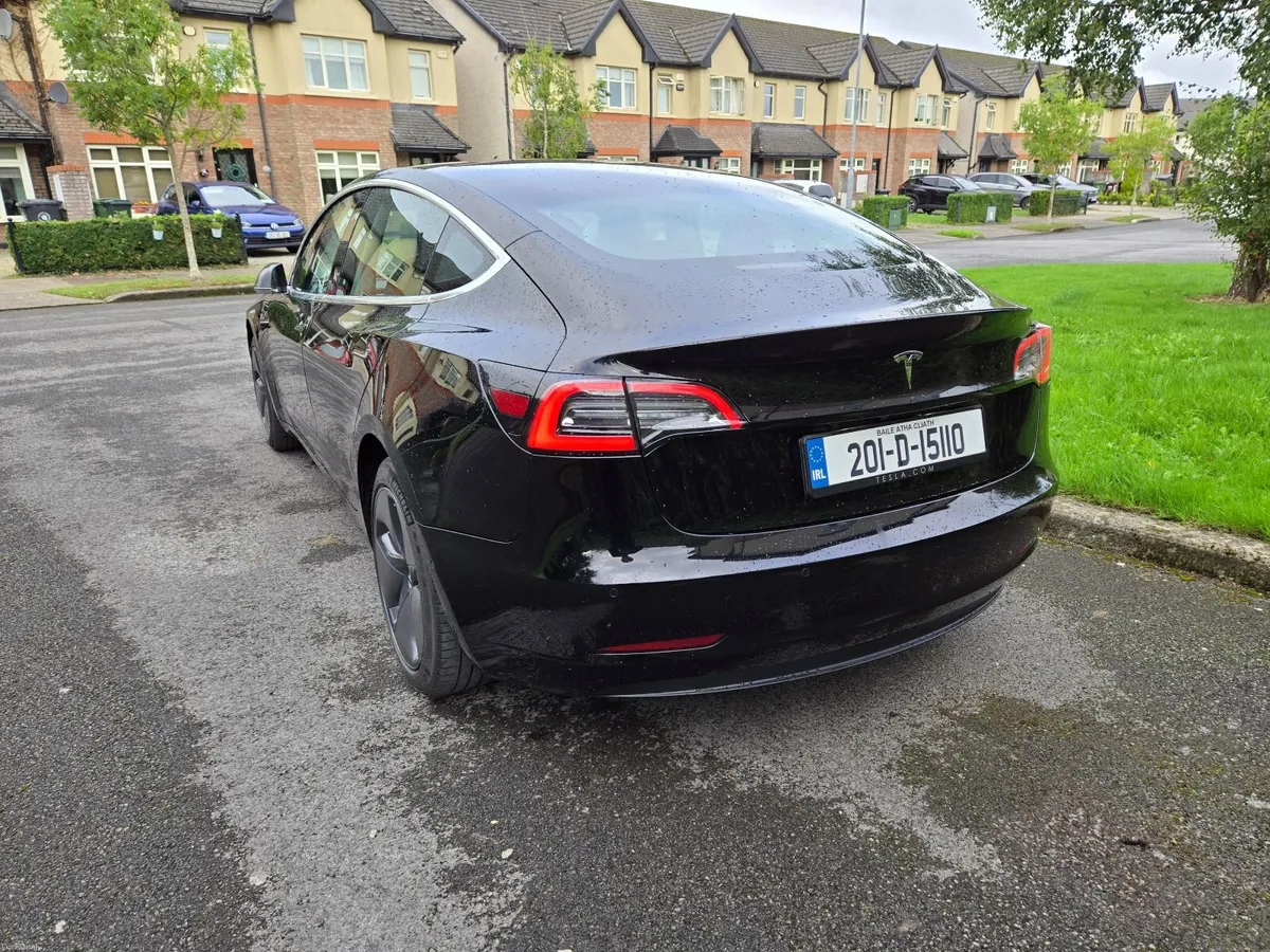 Tesla Model 3 SR+ 2020 - Image 5