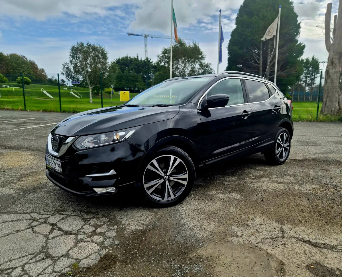 Nissan Qashqai //N-Connecta // 360° Camera - Image 1