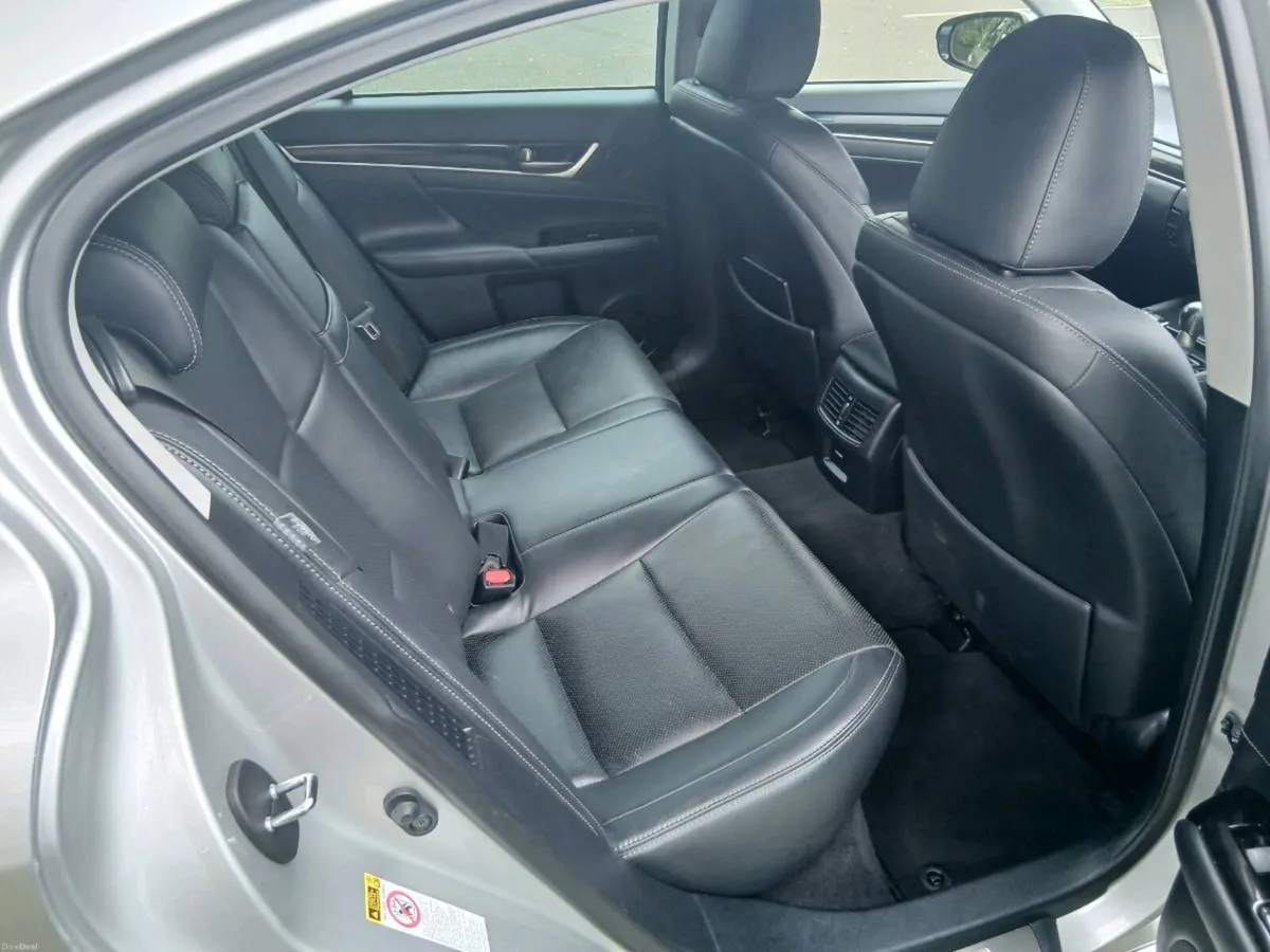 Lexus GS300 very clean with tax and test. - Image 6