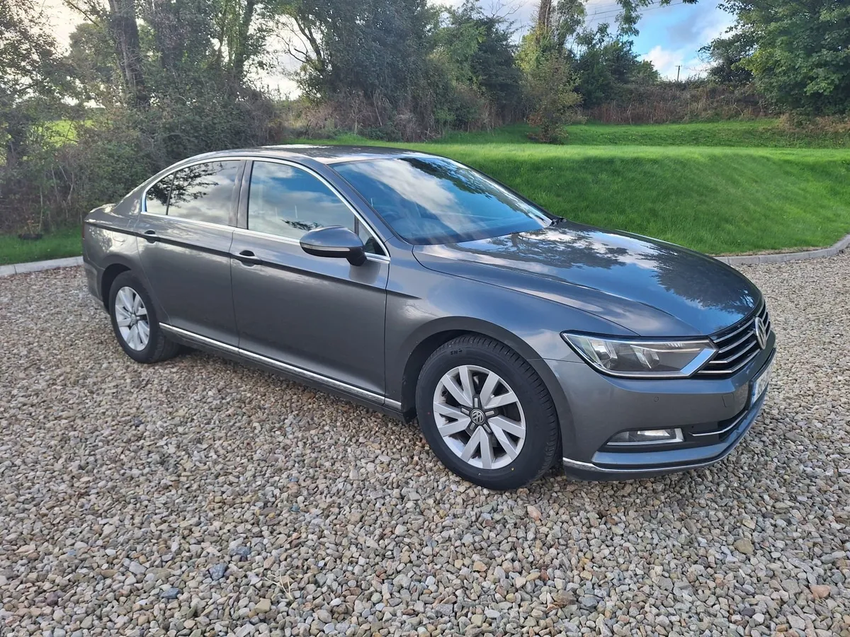 Volkswagen Passat 2015 - Image 4