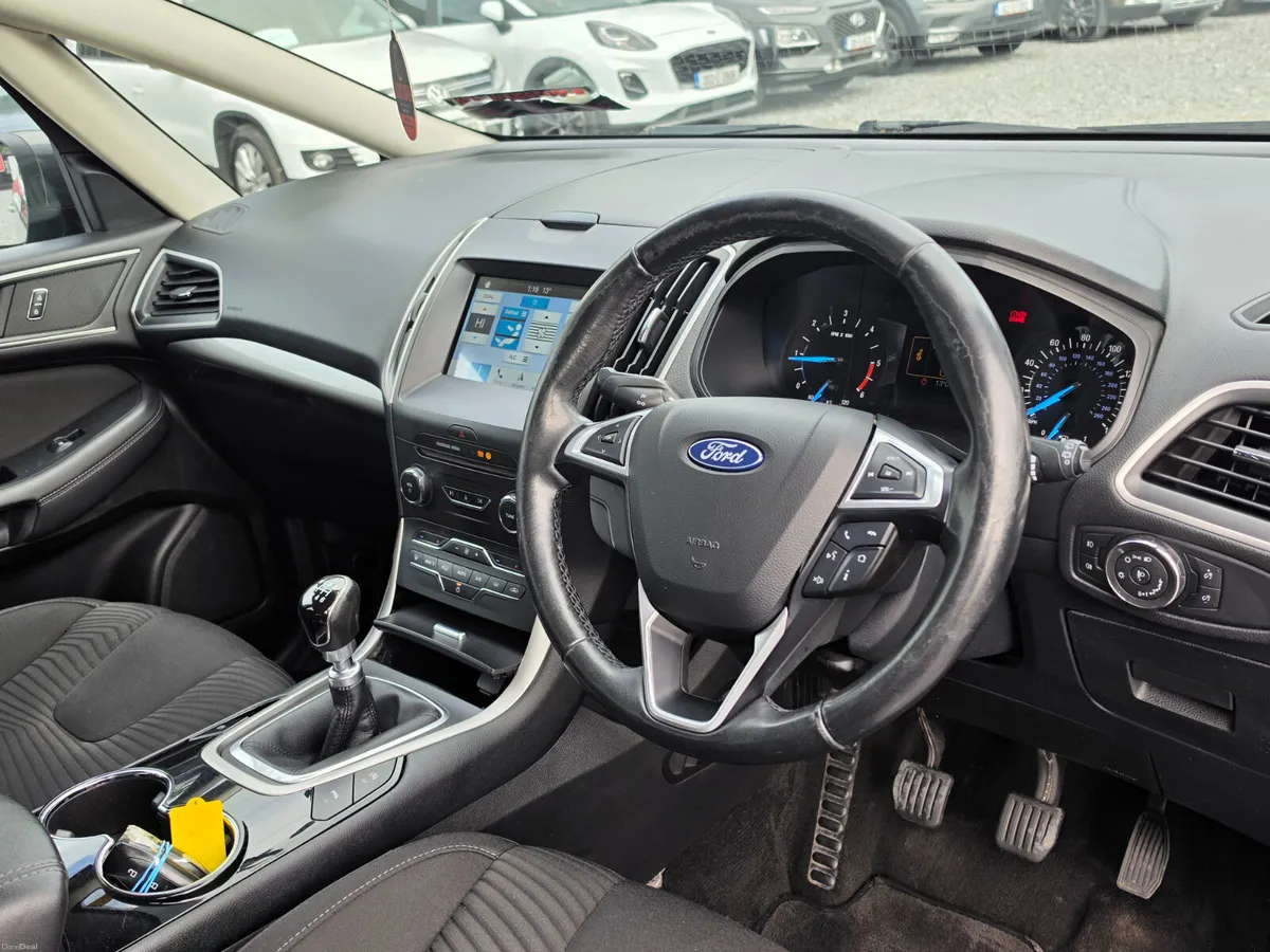 162 Ford S-Max 2.0d/7 seats/New NCT/Warranty - Image 4