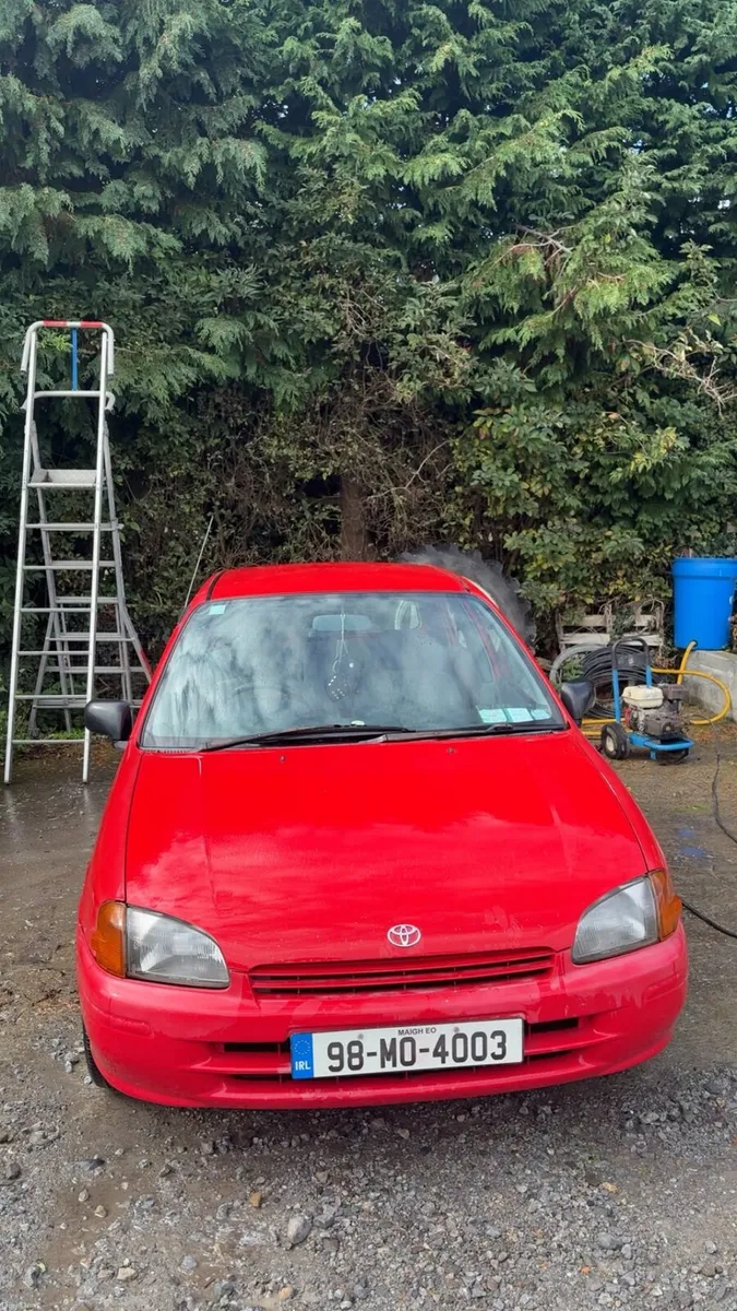 Toyota starlet - Image 3
