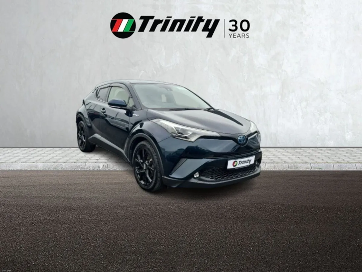 Toyota C-HR ** 1.8 HYBRID ** AUTO ** HUGE SPEC ** - Image 1