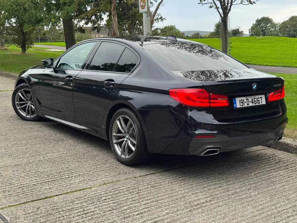 2019 BMW 520D M-Sport AUTO - Image 3