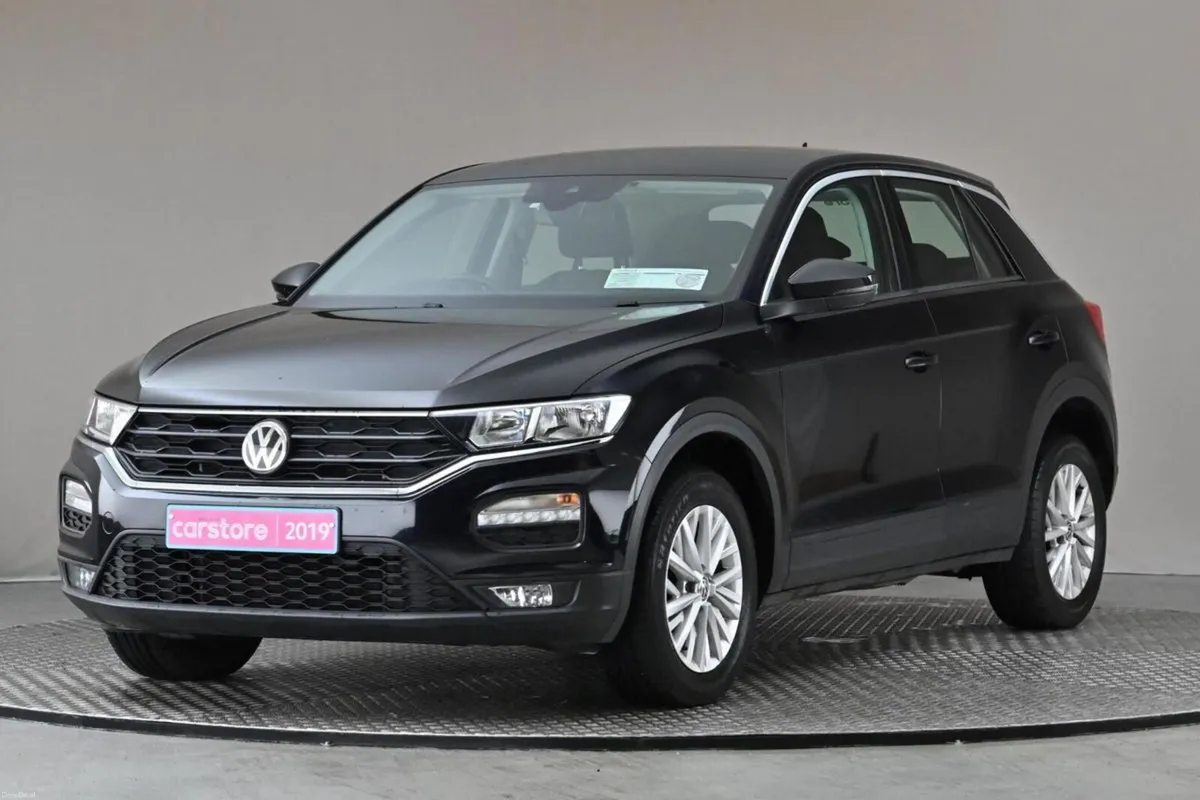 Volkswagen T-Roc 1.6 TDI 6SPD 115BHP - Image 3