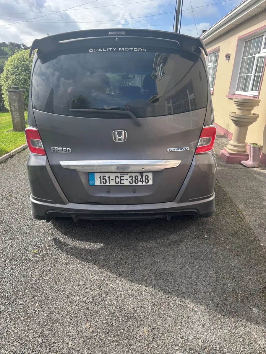 Honda Freed 2015 - Image 6
