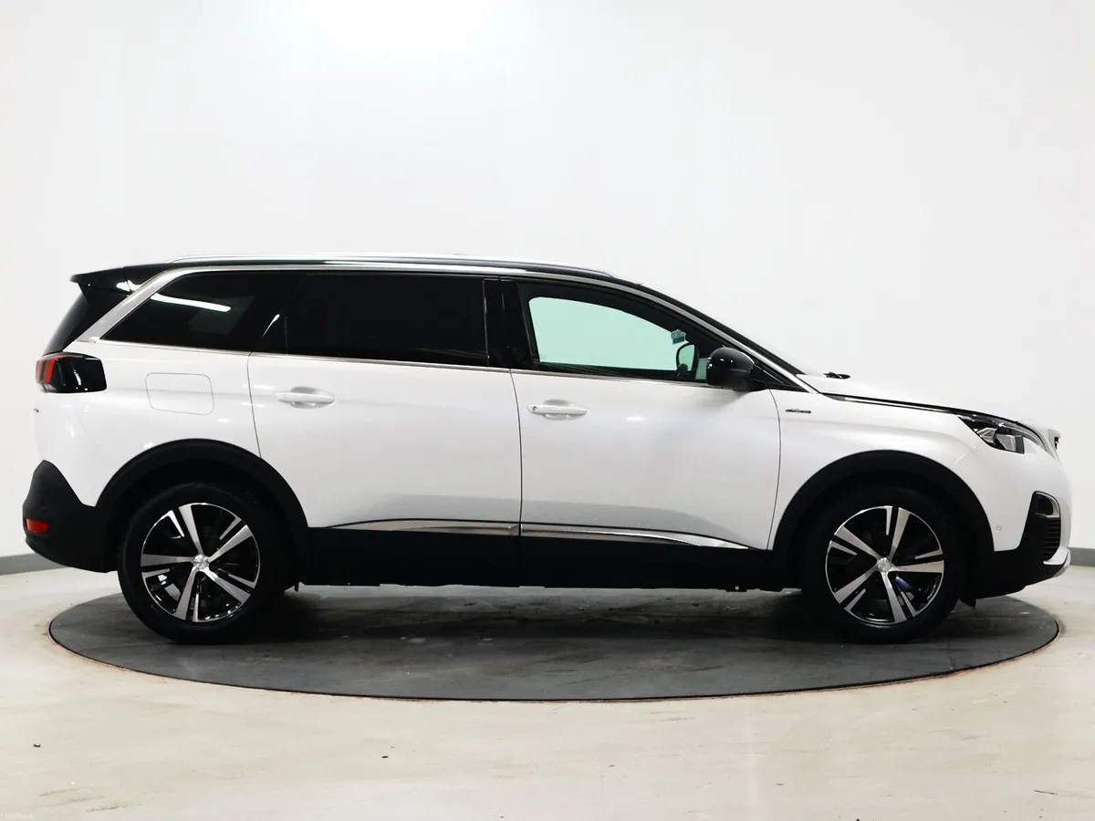 *58* 2019 Peugeot 5008 1.5hdi gt-line - Image 2