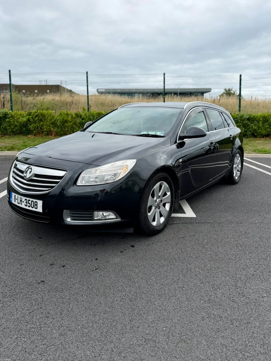 Vauxhall Insignia - Image 3
