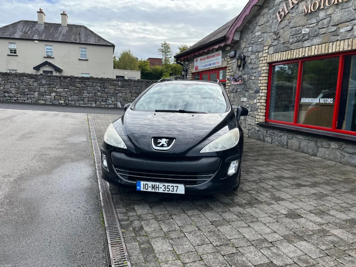 Peugeot 308 1.6 HDI SW S 110 5DR - Image 1