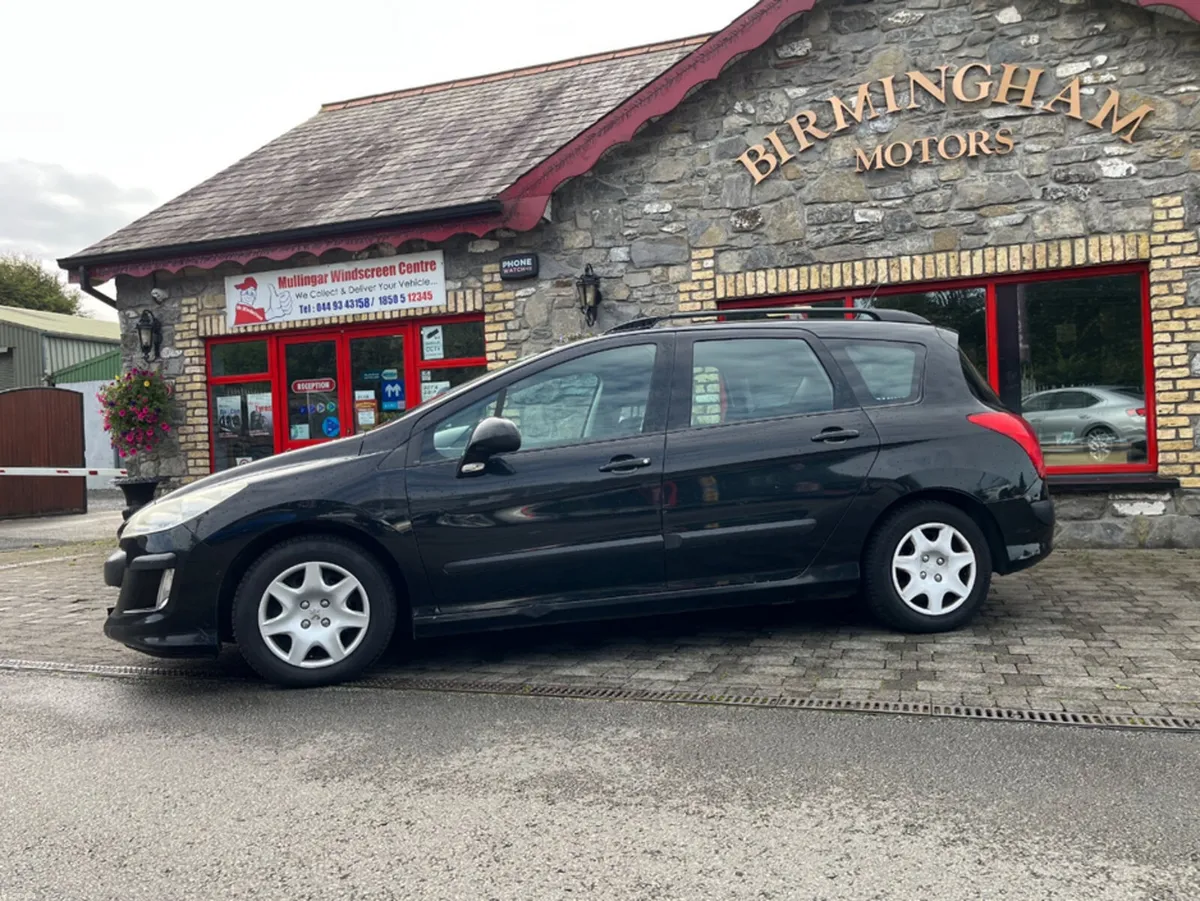 Peugeot 308 1.6 HDI SW S 110 5DR - Image 6