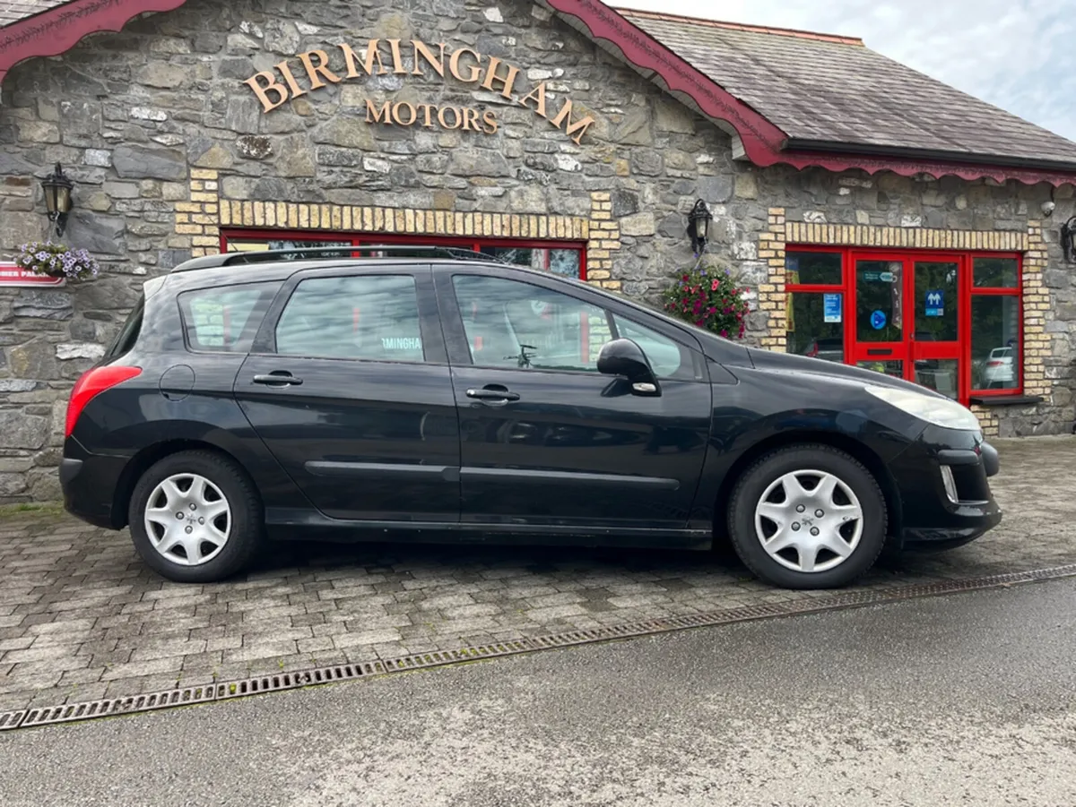 Peugeot 308 1.6 HDI SW S 110 5DR - Image 4