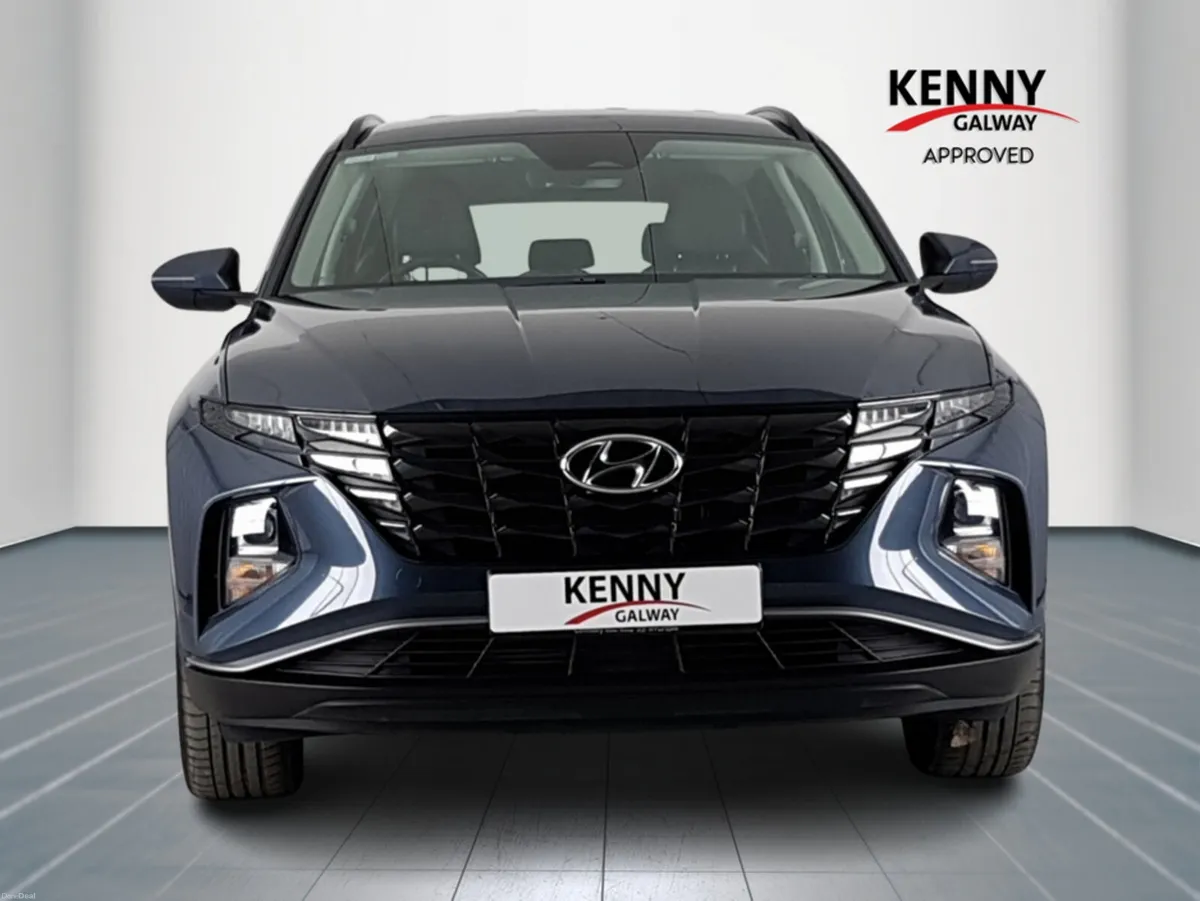Hyundai Tucson IX35 EXECUTIVE 4WD 5DR AUTO - Image 2
