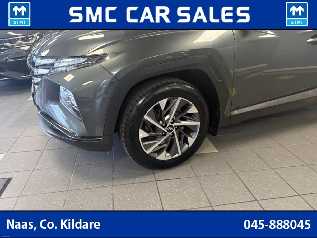 Hyundai Tucson 1.6D EXECUTIVE PLUS 5DR DIESEL - Image 5
