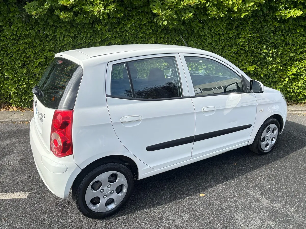 KIA PICANTO 1.0 PETROL MANUAL *ONLY 39,000 KLMS* - Image 4