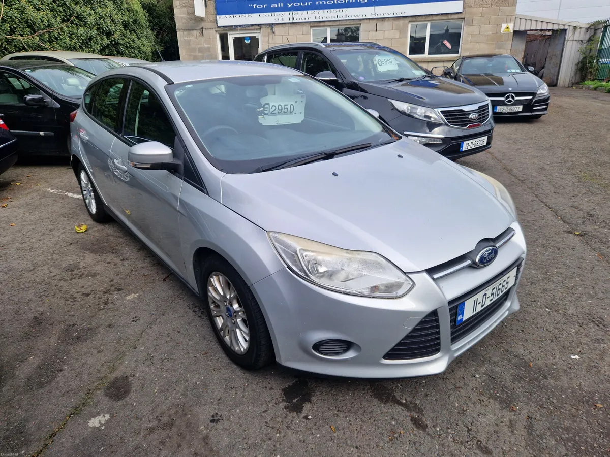 Ford Focus 2011 - Image 1