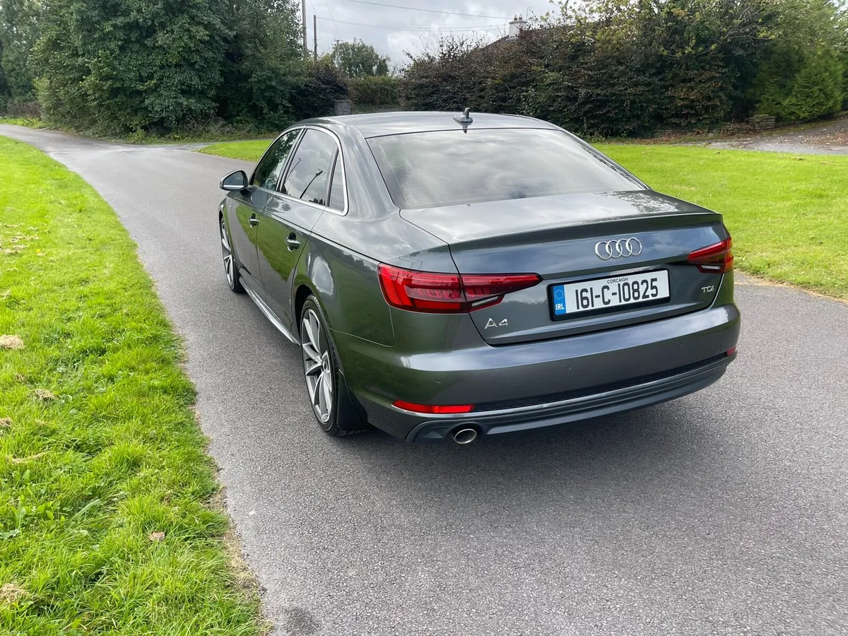 Audi A 4 2.0 Tdi S Line - Image 3