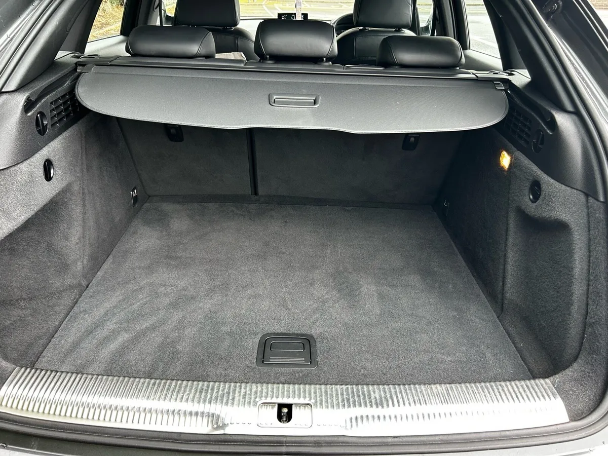 152 Audi Q3 Automatic 4x4 S Line - Image 5