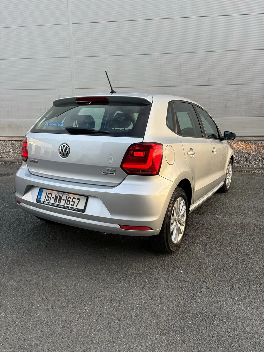 Volkswagen Polo ##LOW KMS## - Image 5