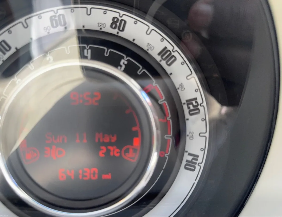 Fiat 500 2015 - Image 2