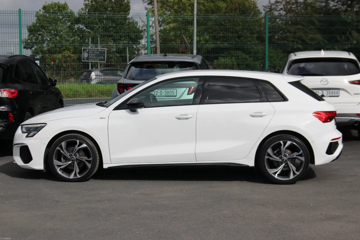 Audi A3 2023 2.0 tdi SLINE - Image 5
