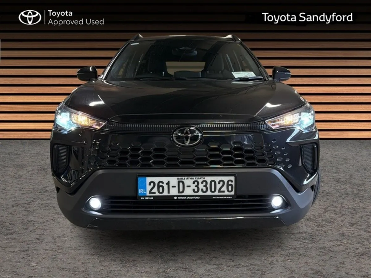 Toyota Corolla Cross LUNA 1.8 AUTO // REAR CAMERA - Image 5