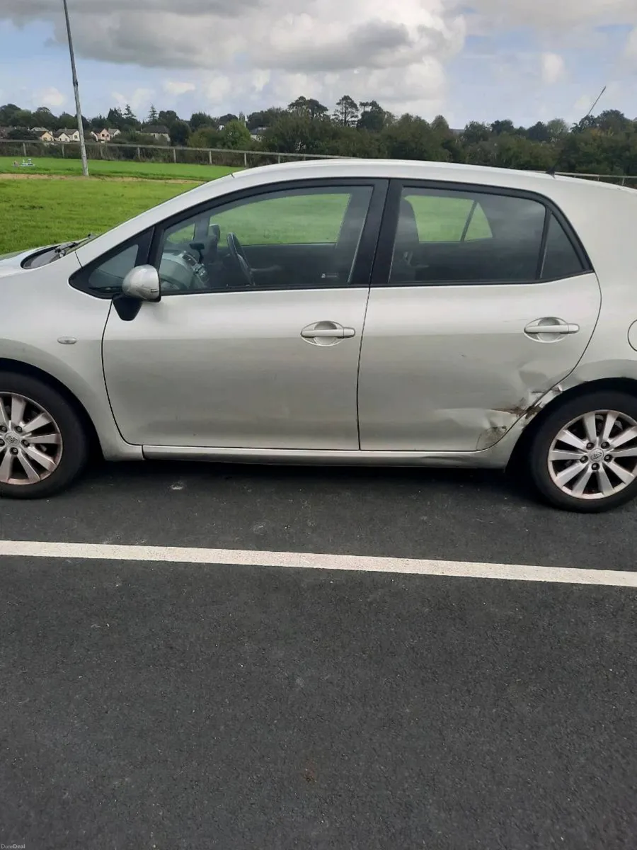 Toyota Auris. - Image 4