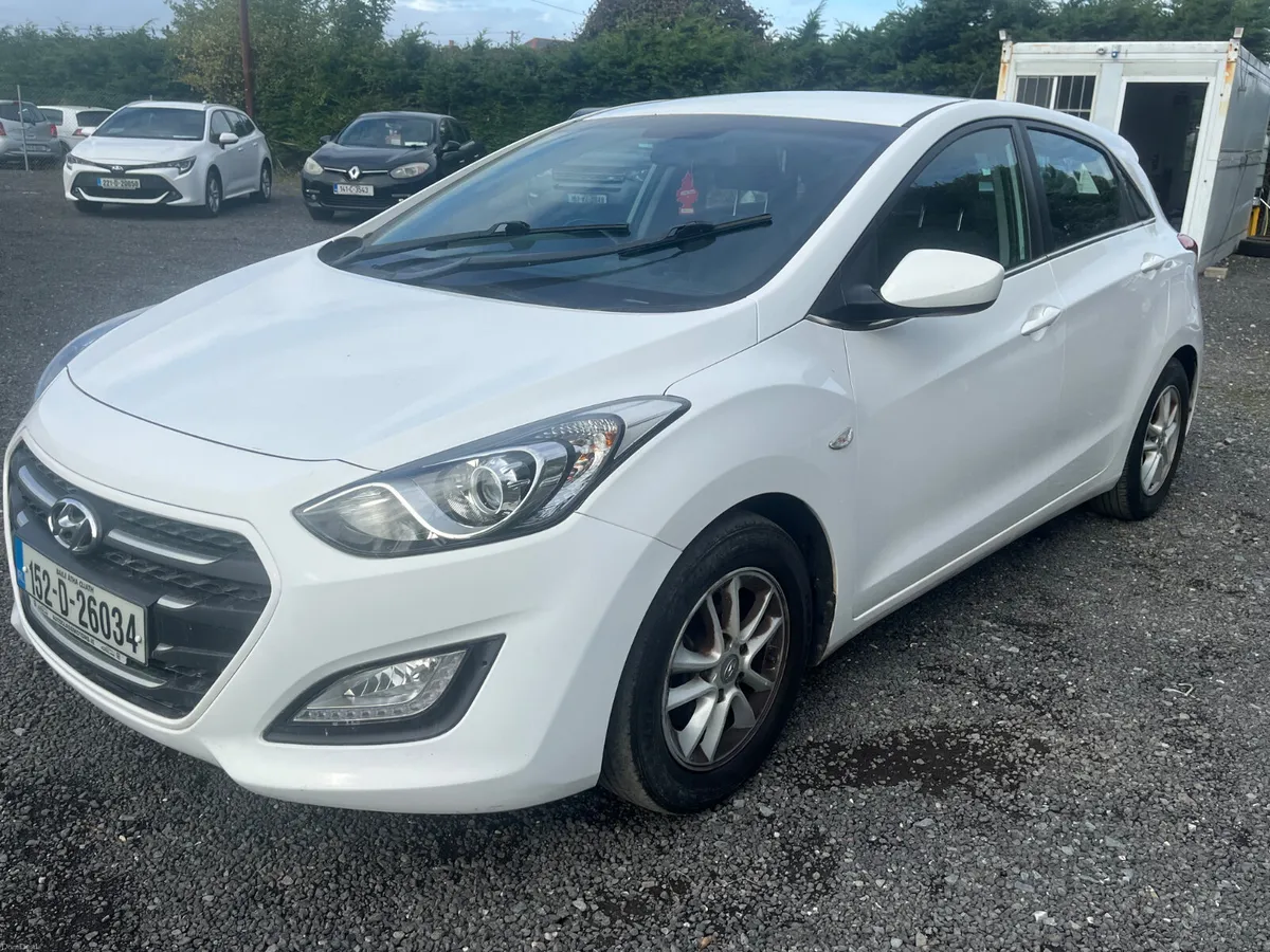 Hyundai i30 2015 - Image 2