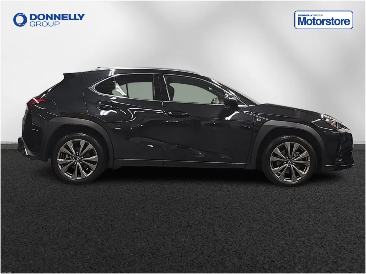 Lexus UX 250h 2.0 F-Sport Design 5dr CVT - Image 3